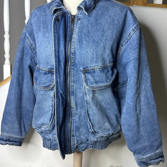 Wild Fable Sherpa Lined  Blue Denim Jacket Size XS EUC Fall Fashion Casual Basic - Picture 3 of 8